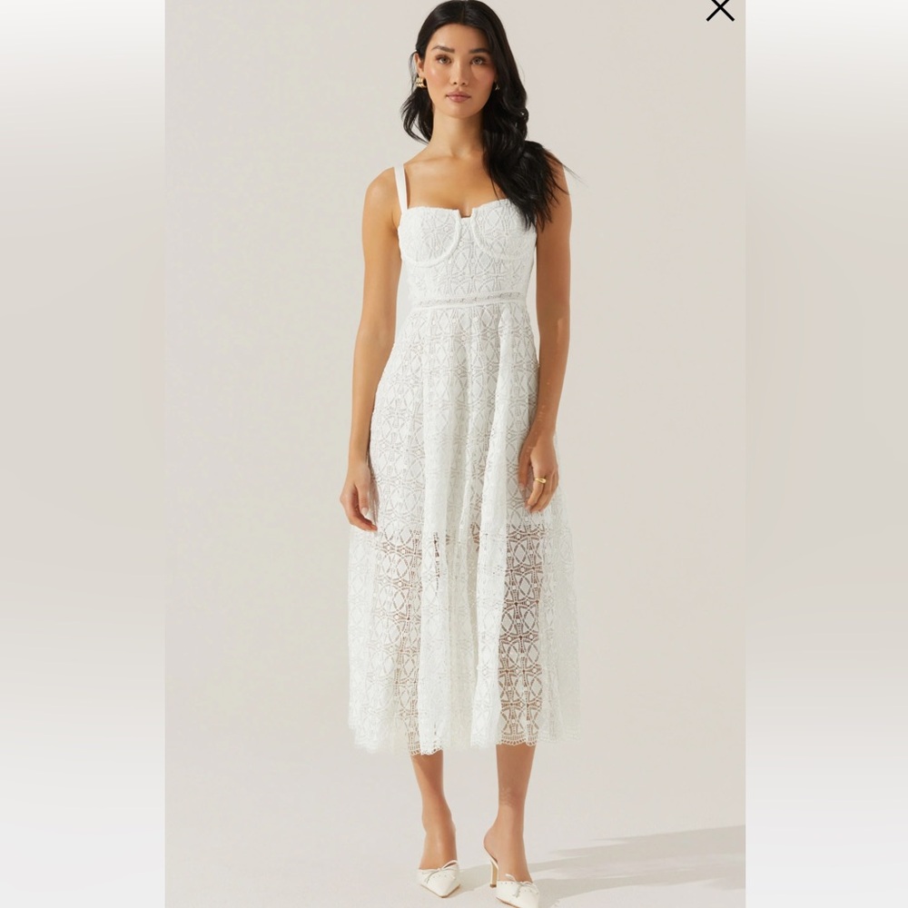 ASTR Tenna Lace Bustier Midi Dress